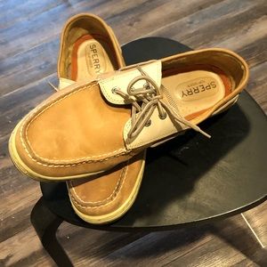 Sperry Billfish 3 eye boat shoe